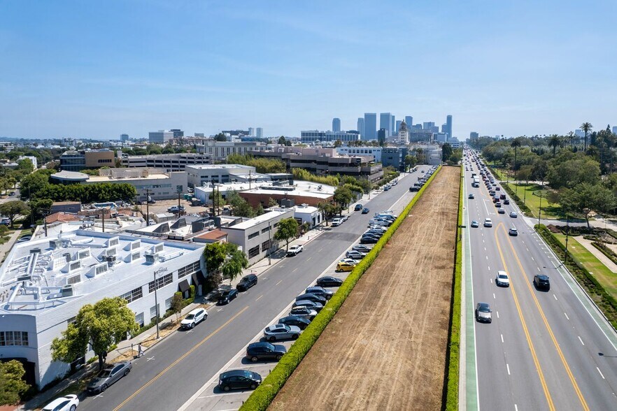 9308 Civic Center Dr, Beverly Hills, CA à vendre - Aérien - Image 3 de 8