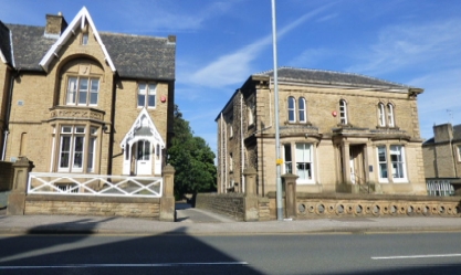 72-74 New North Rd, Huddersfield for sale - Primary Photo - Image 1 of 1