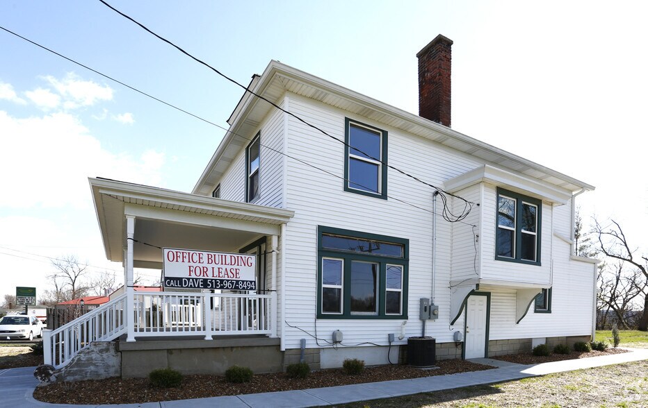 1220 Belleview Dr, Lawrenceburg, IN à louer - Photo du bâtiment - Image 2 de 19