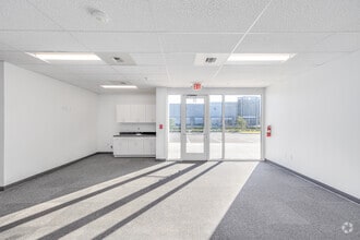 Airport Haul Rd, Fort Myers, FL for lease Interior Photo- Image 2 of 5