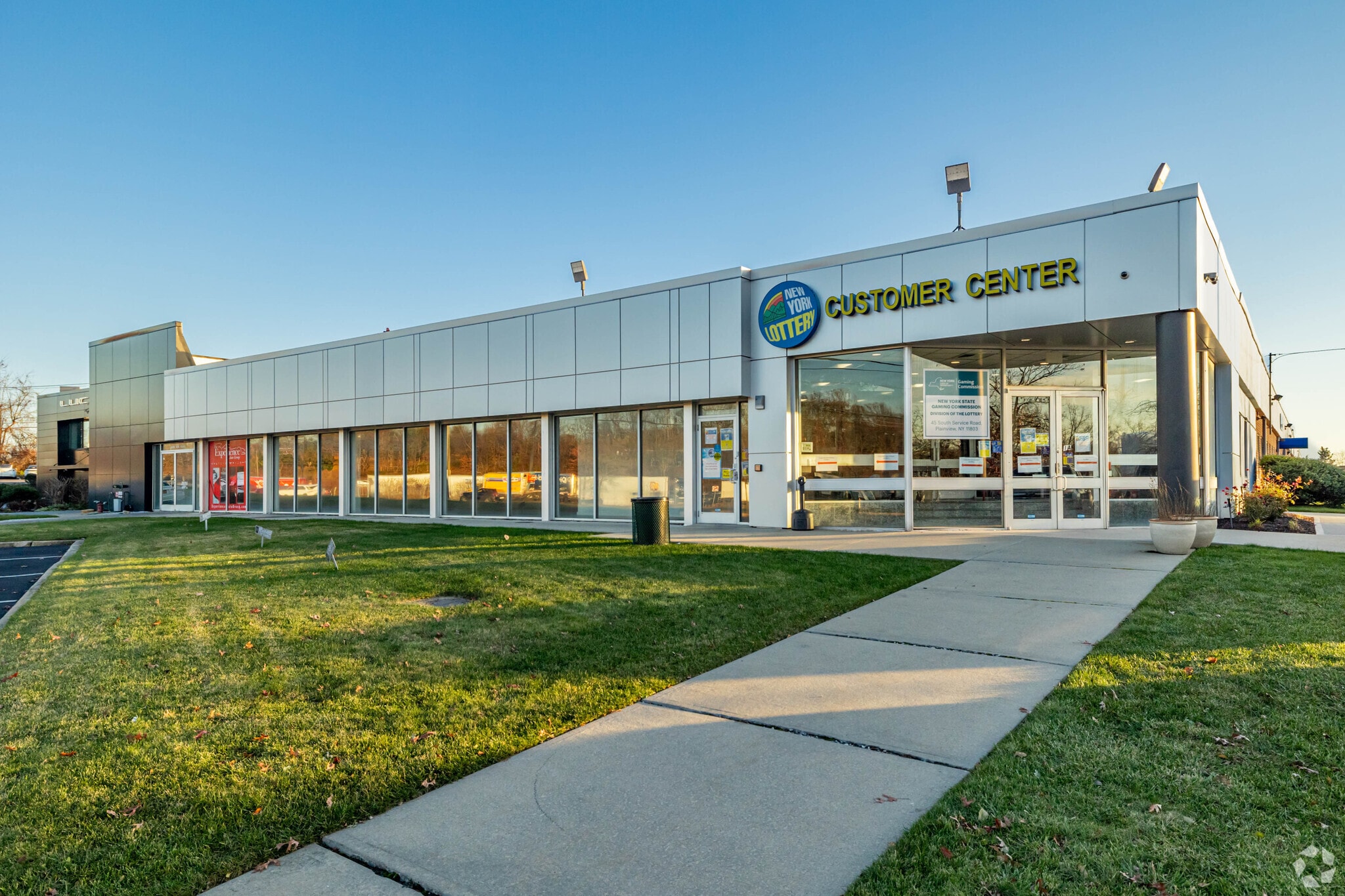 45 S Service Rd, Plainview, NY for lease Primary Photo- Image 1 of 14