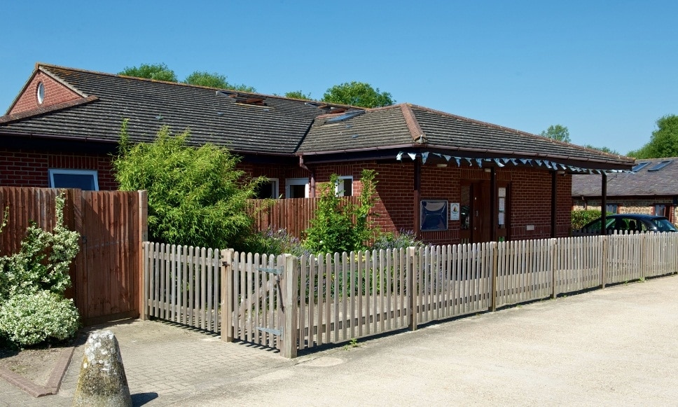 Vinnetrow Rd, Chichester for sale Primary Photo- Image 1 of 2