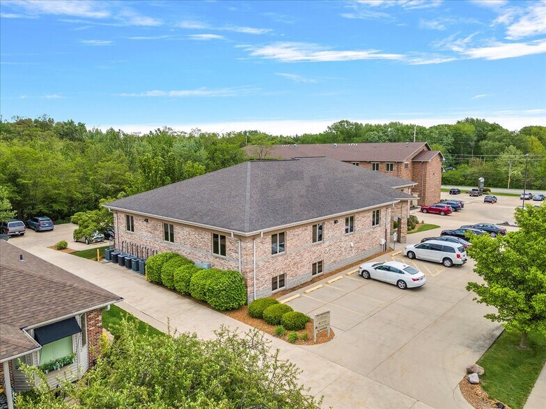 1905 Montana Dr, Springfield, IL for lease - Building Photo - Image 2 of 3