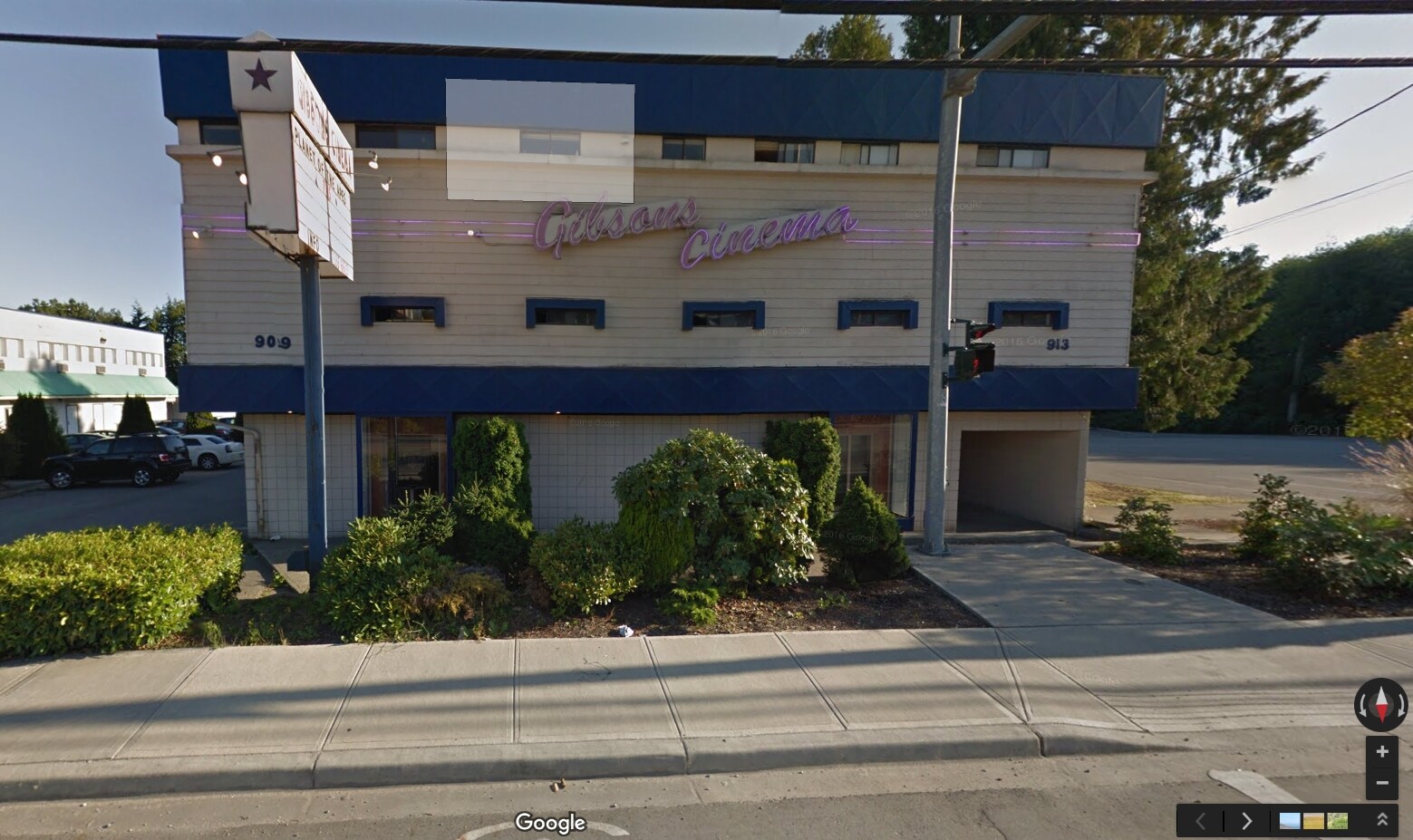 909 Gibson Way, Gibsons, BC for sale Building Photo- Image 1 of 1