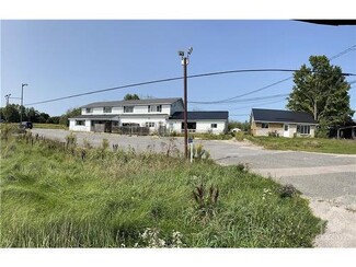 Plus de détails pour 16904-18 Highway 7, Perth, ON - Terrain à vendre