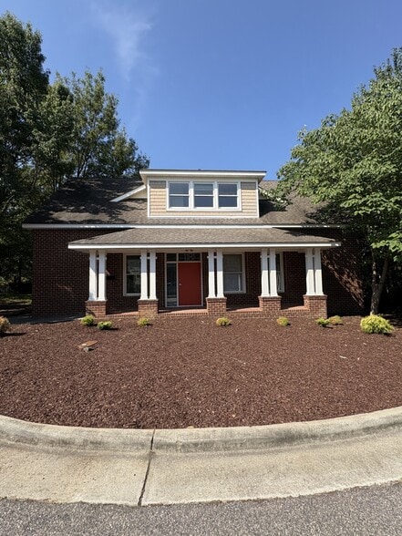 1181 Haynes St, Raleigh, NC for lease - Building Photo - Image 1 of 8