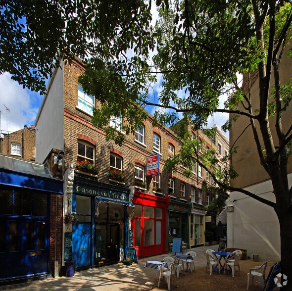 12 Lambs Conduit Passage, Londres à louer - Photo du bâtiment - Image 2 de 2
