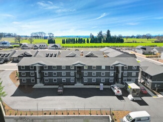 More details for 354 S 8th St, Carlton, OR - Multifamily for Sale