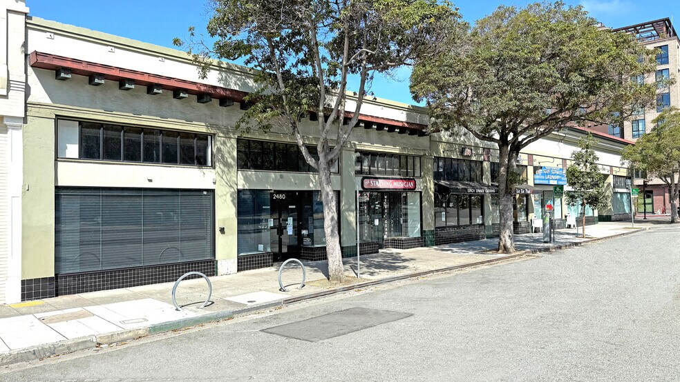 2450 Shattuck Ave, Berkeley, CA à louer - Photo du bâtiment - Image 2 de 29