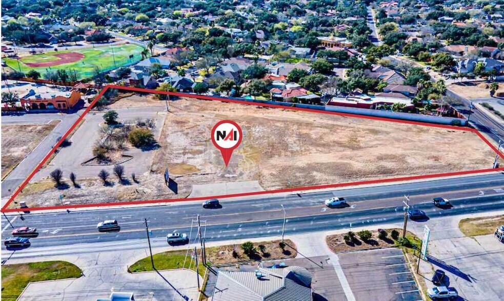 6600-6602 McPherson Rd, Laredo, TX à vendre - Aérien - Image 1 de 6