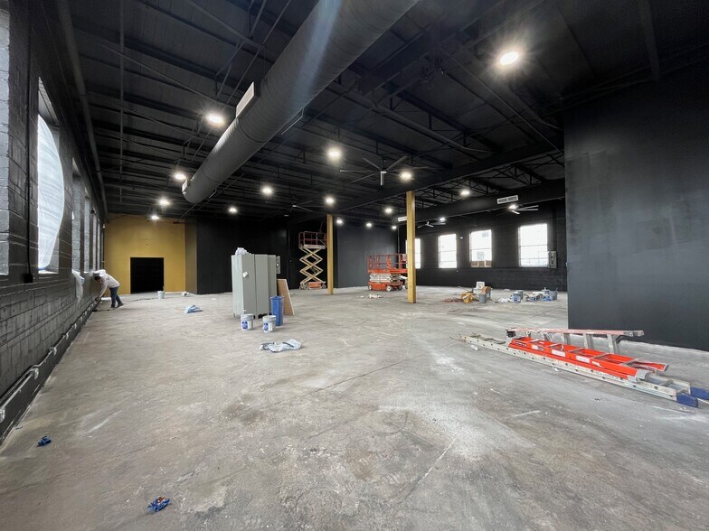 405 Monroe Ave, Memphis, TN à vendre - Photo du bâtiment - Image 2 de 39