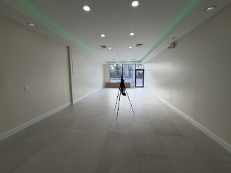 444 Willis Ave, Roslyn Heights, NY à louer - Photo du bâtiment - Image 3 de 4