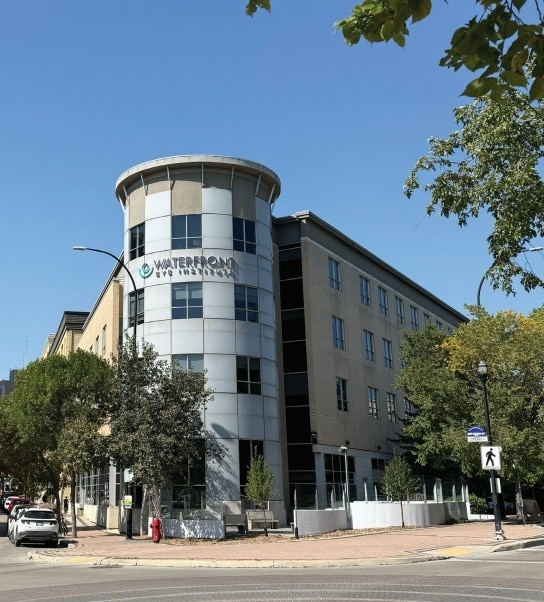 Plus de détails pour 200 Waterfront Dr, Winnipeg, MB - Bureau, Commerce de détail à louer