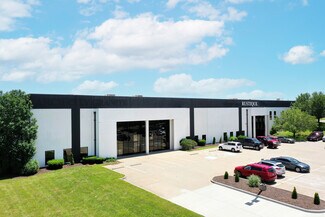 Plus de détails pour 1300-1308 Rustique Sq, O'Fallon, MO - Industriel à louer