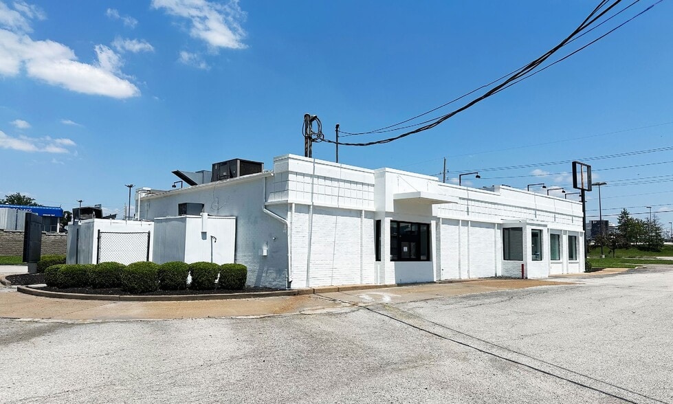 4071 Union Rd, Saint Louis, MO for lease - Building Photo - Image 2 of 5