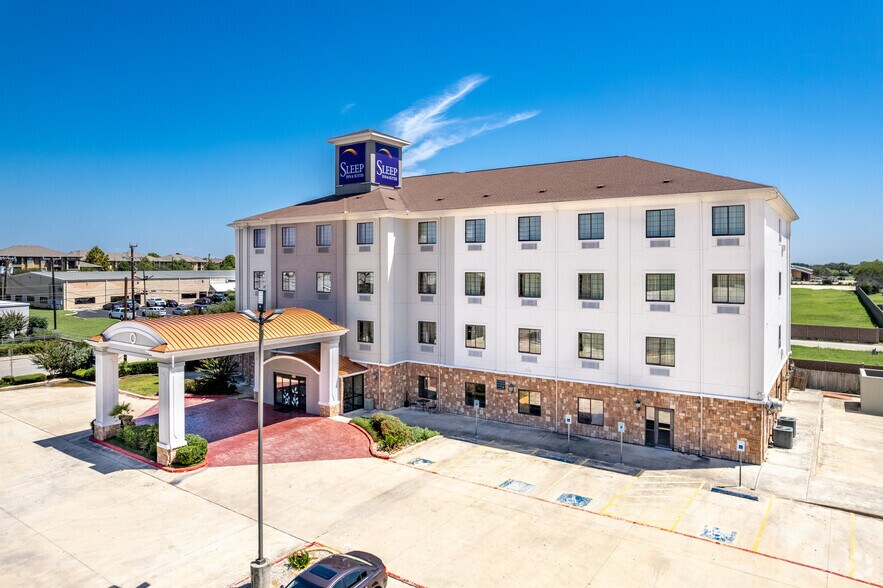 5042 Beckwith Blvd, San Antonio, TX à vendre - Photo principale - Image 3 de 9