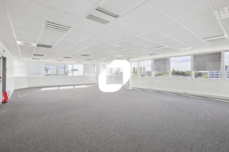 23 Avenue Louis Bréguet, Vélizy-Villacoublay à vendre - Photo du bâtiment - Image 3 de 16