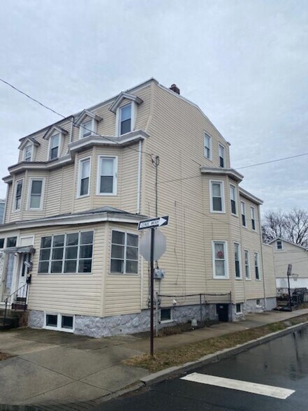 500 Mercer St, Gloucester City, NJ à vendre - Photo du bâtiment - Image 1 de 5
