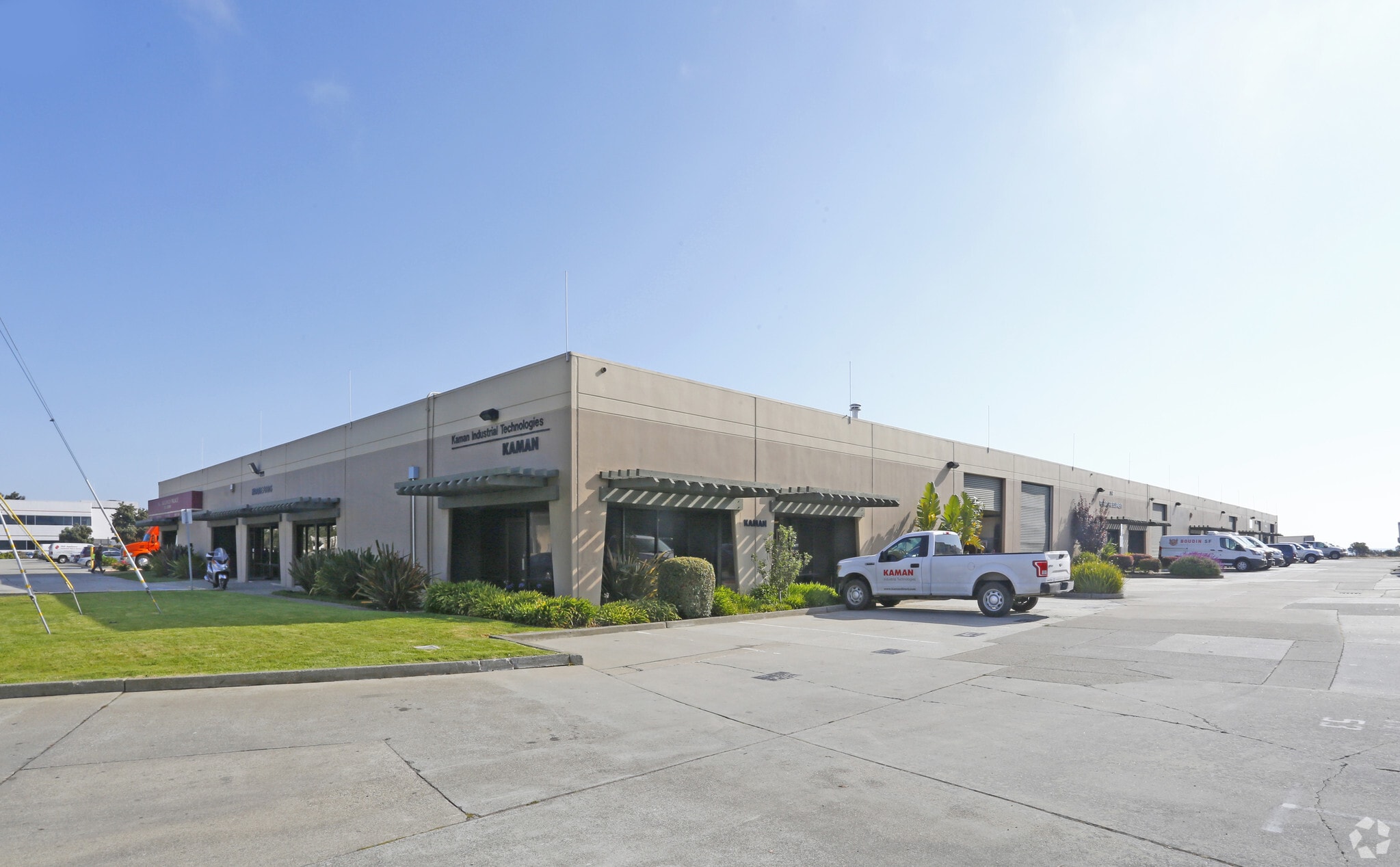 300-332 Littlefield Ave, South San Francisco, CA for lease Primary Photo- Image 1 of 23