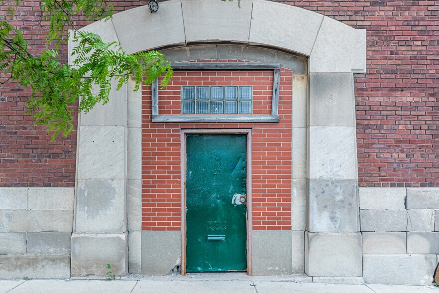 1534 S Western Ave, Chicago, IL for sale - Building Photo - Image 3 of 6