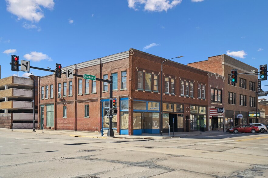 626-632 Sycamore St, Waterloo, IA à vendre - Photo du bâtiment - Image 2 de 36