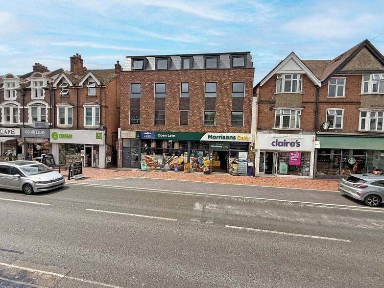 76-78 High St, Tonbridge for lease - Building Photo - Image 3 of 10