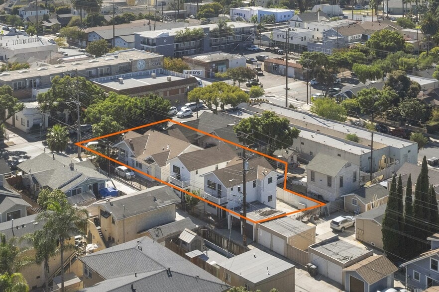 529 W 10th St, Long Beach, CA for sale - Building Photo - Image 2 of 17