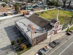 11860 Avalon Blvd, Los Angeles, CA for lease Interior Photo- Image 2 of 2