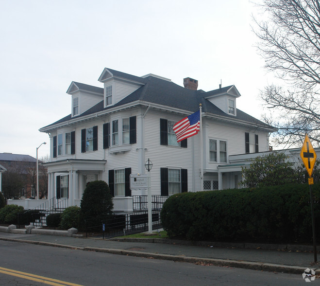 9 Dane St, Beverly, MA à vendre - Photo principale - Image 1 de 1