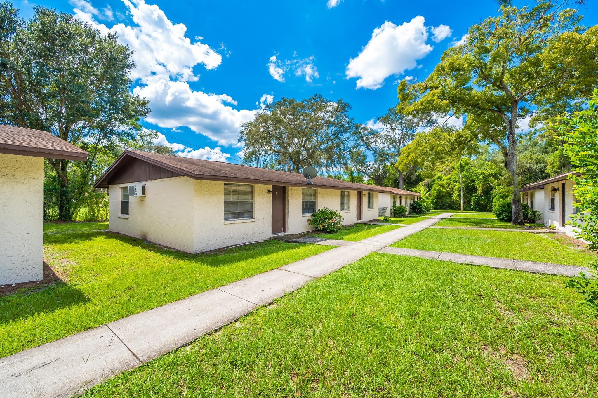 1503-1515 E 140th Ave, Tampa, FL à vendre Photo principale- Image 1 de 9