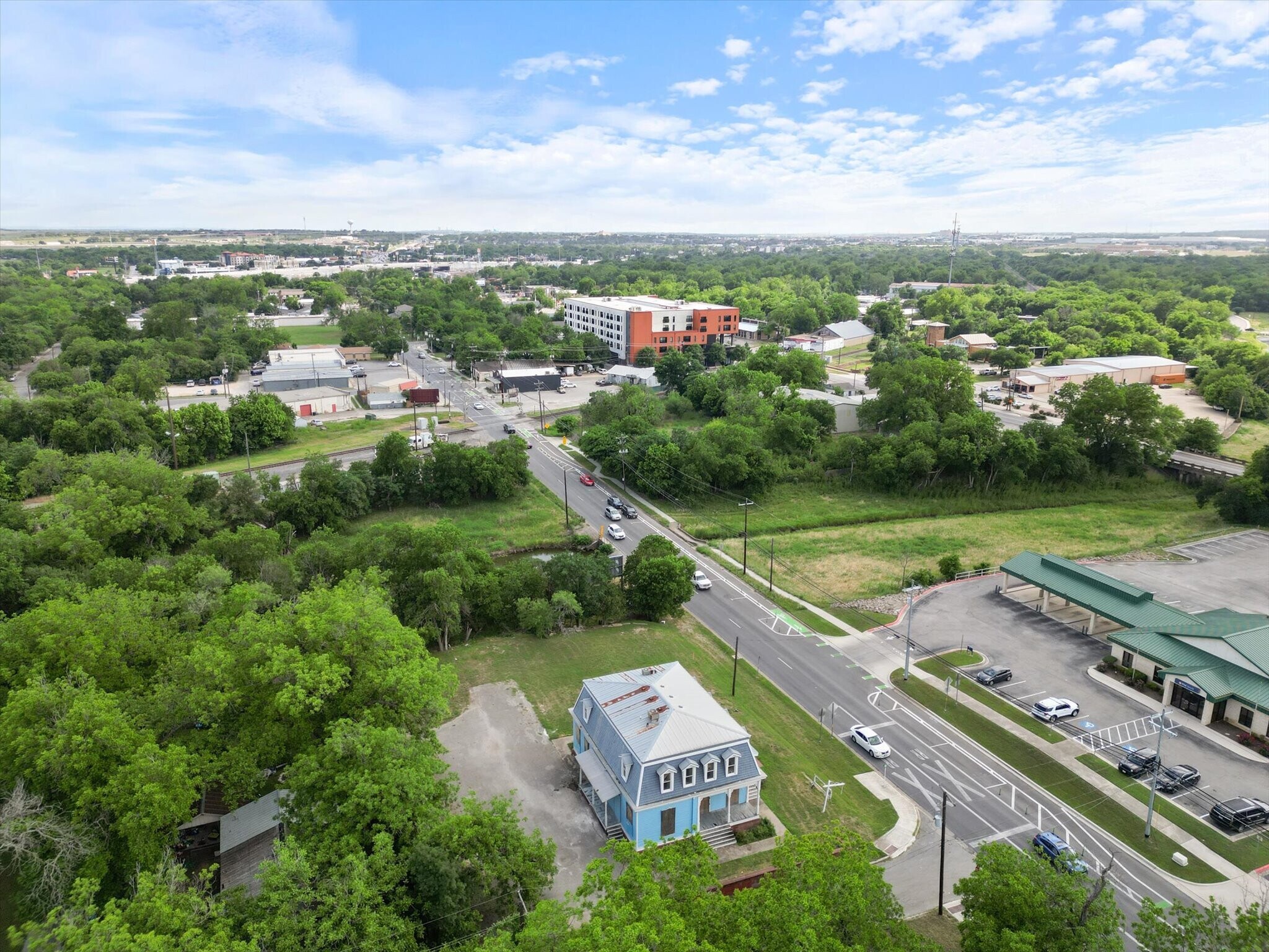 321 S LBJ Dr, San Marcos, TX for sale Primary Photo- Image 1 of 25