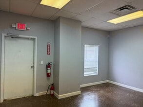 8176 Old Dexter Rd, Cordova, TN for lease Interior Photo- Image 1 of 6