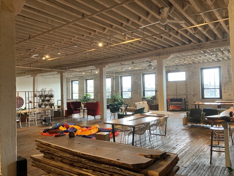 346 N Justine St, Chicago, IL for lease - Interior Photo - Image 2 of 22