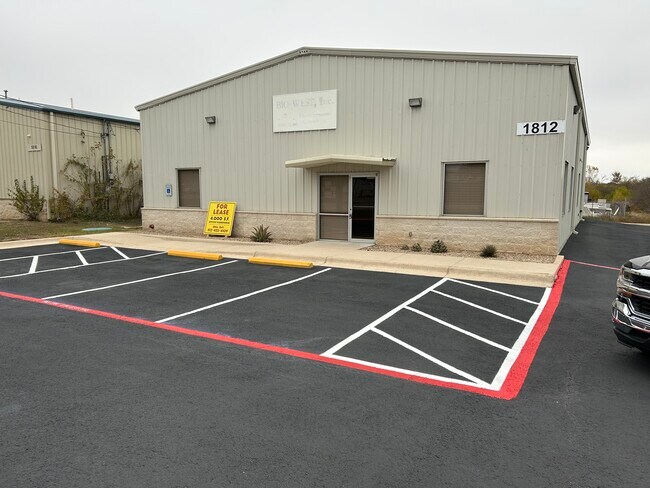 More details for 1812 Central Commerce Ct, Round Rock, TX - Industrial for Lease
