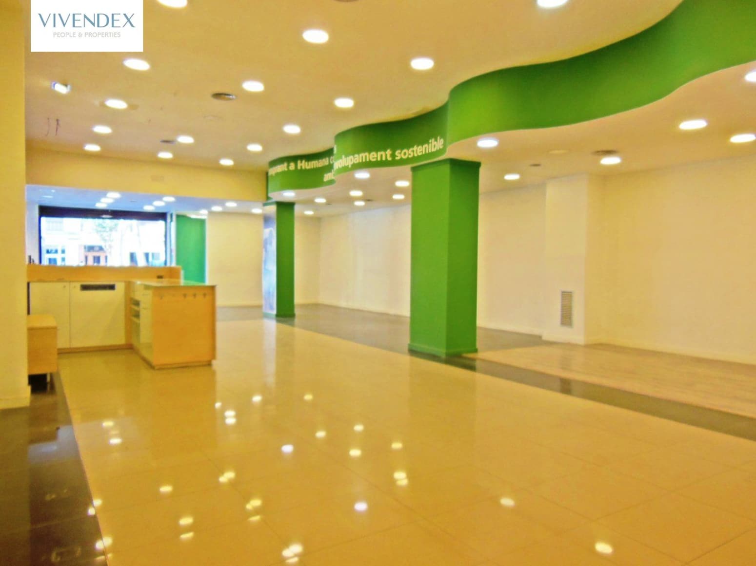 Retail in Reus, Tarragona for lease Primary Photo- Image 1 of 2