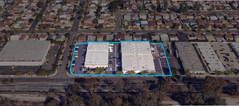 Del Amo 2-Pack Portfolio portfolio of 2 properties for sale on LoopNet.ca - Building Photo - Image 1 of 4