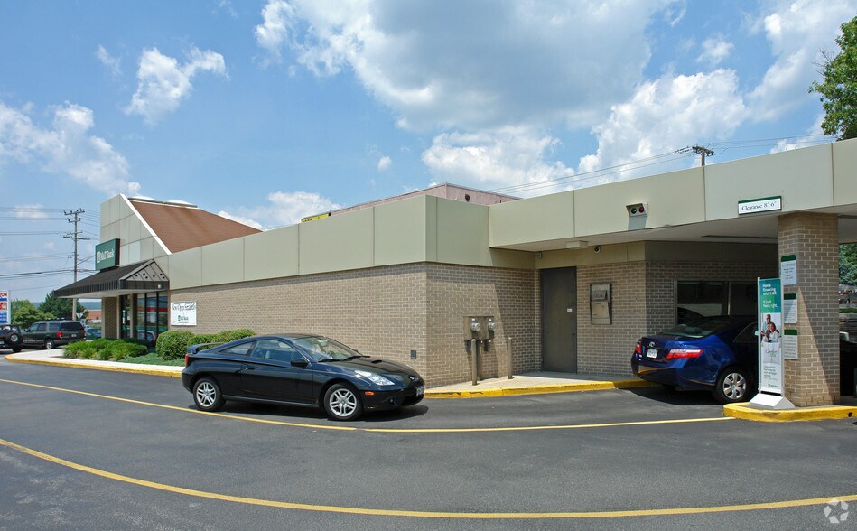 10431 York Rd, Cockeysville, MD à vendre - Photo du bâtiment - Image 2 de 3