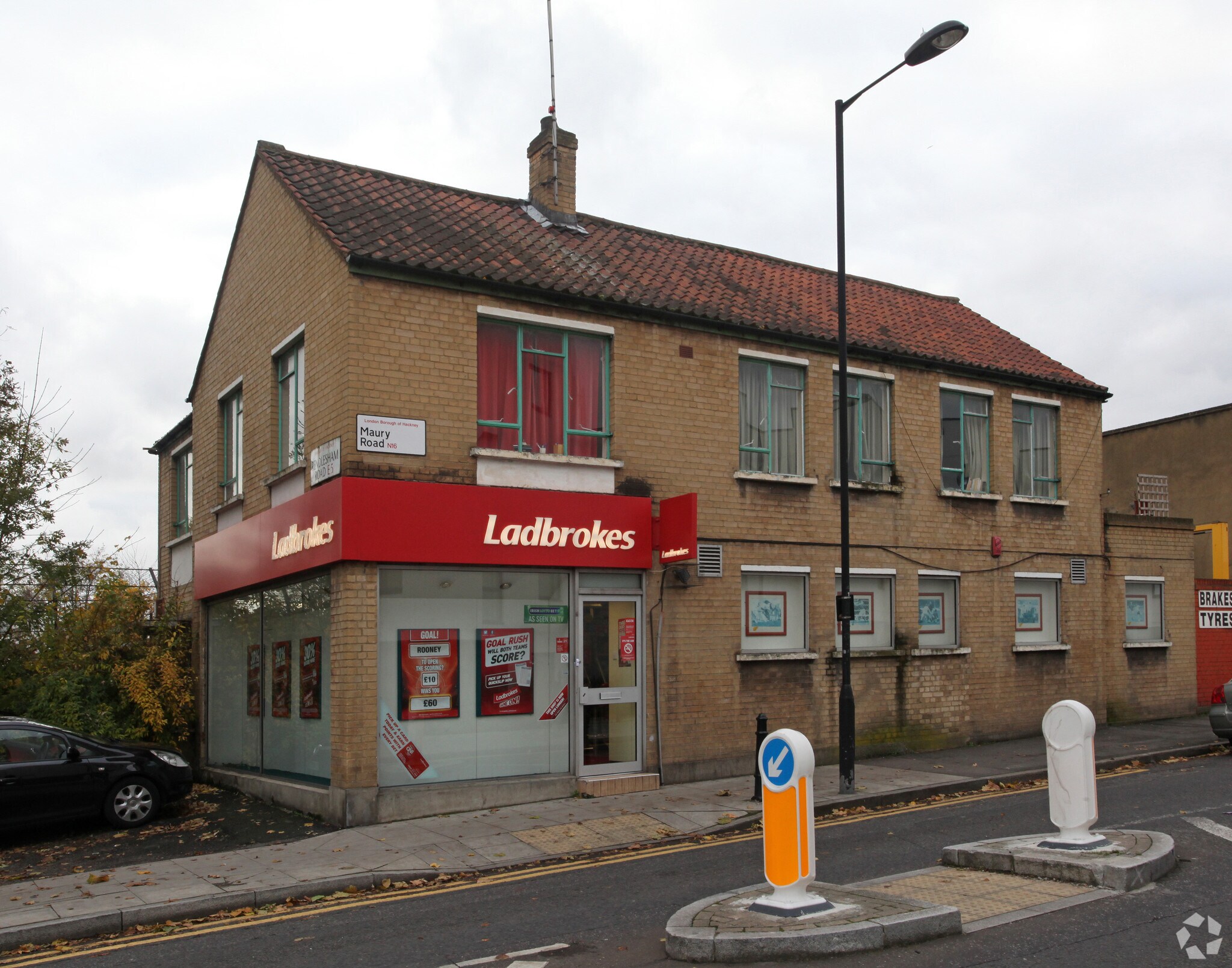 93 Rendlesham Rd, Londres à vendre Photo principale- Image 1 de 1