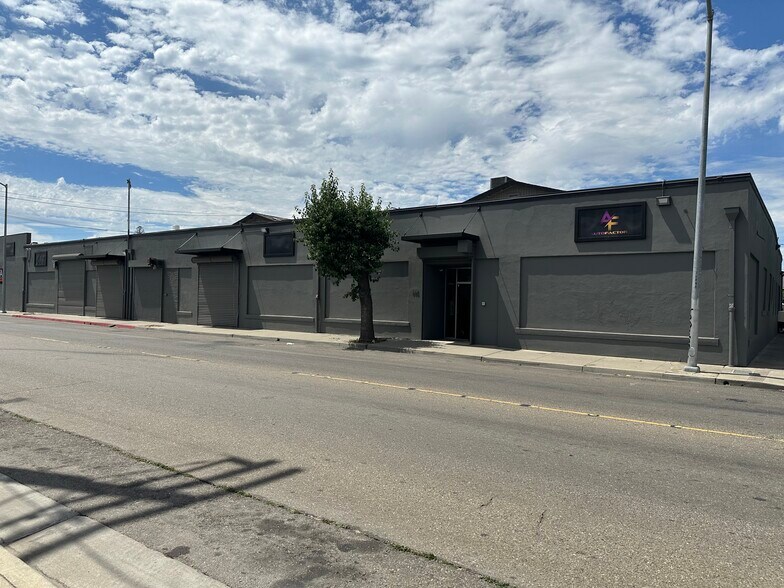 611 W Fremont St, Stockton, CA à louer - Photo du bâtiment - Image 3 de 6