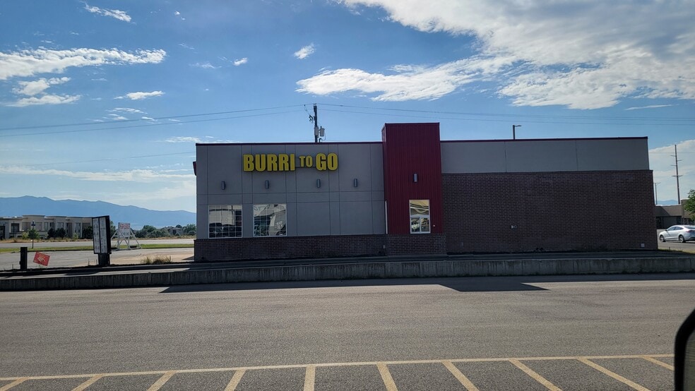 1730 N Main St, North Logan, UT for lease - Building Photo - Image 3 of 16