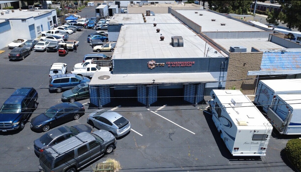8981-8983 Rose Ave, Montclair, CA for sale - Building Photo - Image 1 of 43