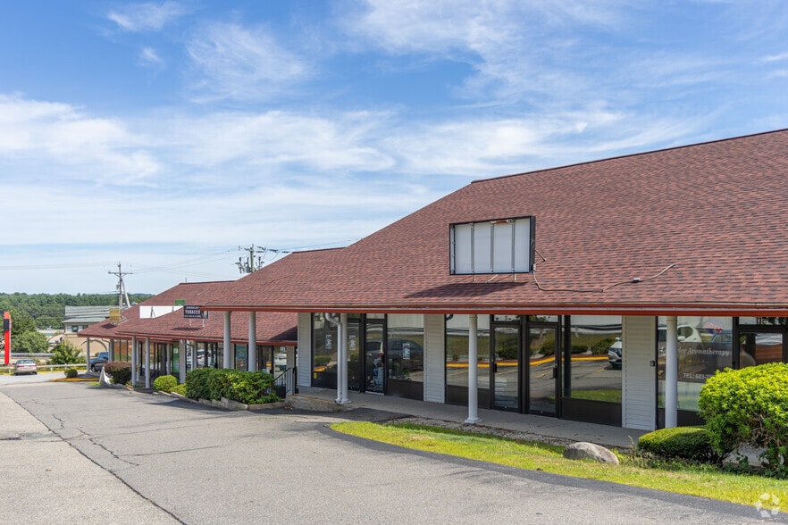 295 Daniel Webster Hwy, Nashua, NH à louer - Photo du bâtiment - Image 2 de 5