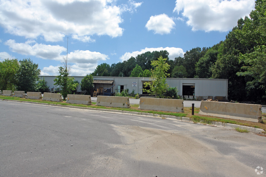 9912 I-30 W Service Rd, Little Rock, AR for lease - Building Photo - Image 2 of 4