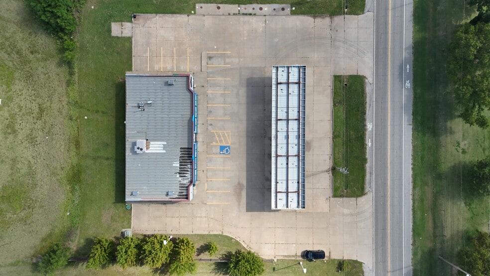 1110 N Main St, Cheney, KS for sale - Building Photo - Image 3 of 12