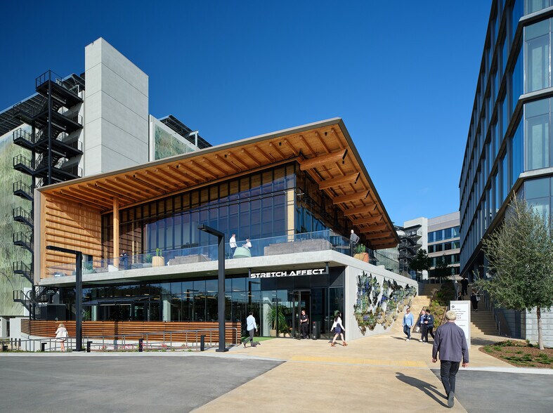 5975 Pacific Mesa, San Diego, CA à louer - Photo du bâtiment - Image 2 de 12