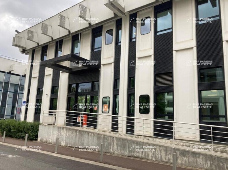 67-71 Rue De Montlhéry, Rungis for lease - Building Photo - Image 3 of 9