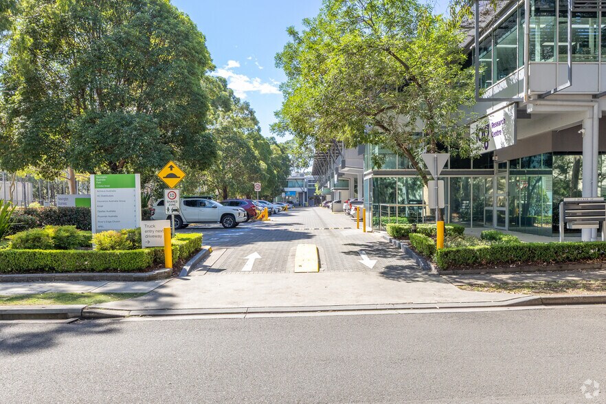2 Holker St, Newington à louer - Photo du bâtiment - Image 3 de 4