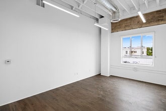 6351-6361 Wilshire Blvd, Los Angeles, CA for lease Interior Photo- Image 1 of 2