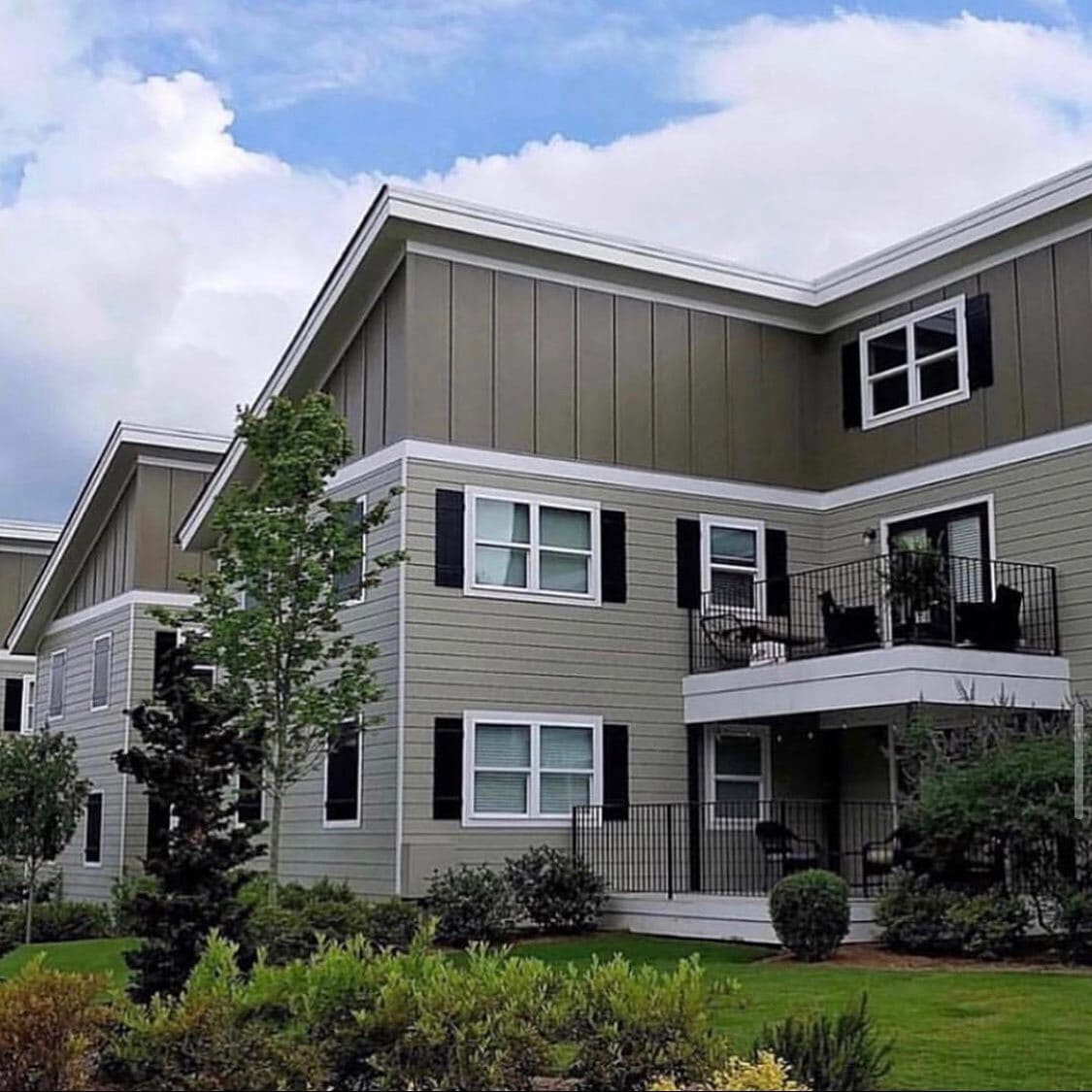 535 Forrest Ave, Gainesville, GA for sale Primary Photo- Image 1 of 5