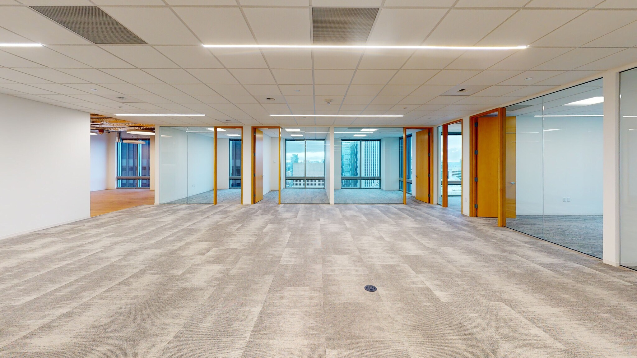 925 4th Ave, Seattle, WA à louer Photo intérieure- Image 1 de 6